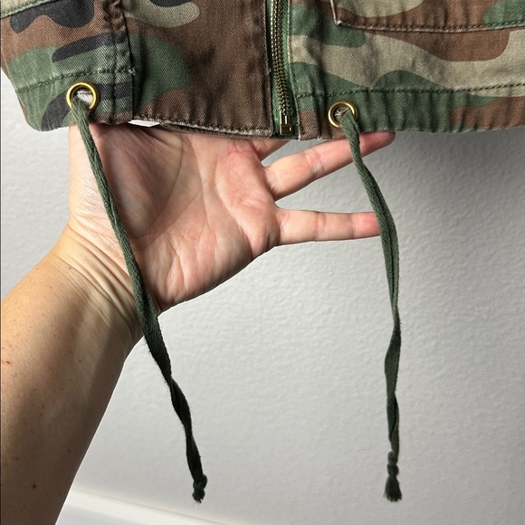 Forever 21 Camo Long Double-Breasted Utility Jacket Size L - Picture 9 of 11